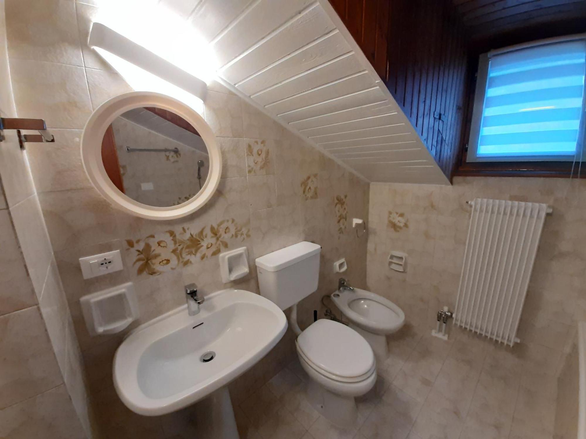 Apartment Ampia Mansarda A Dimaro In Val Di Sole Monclassico